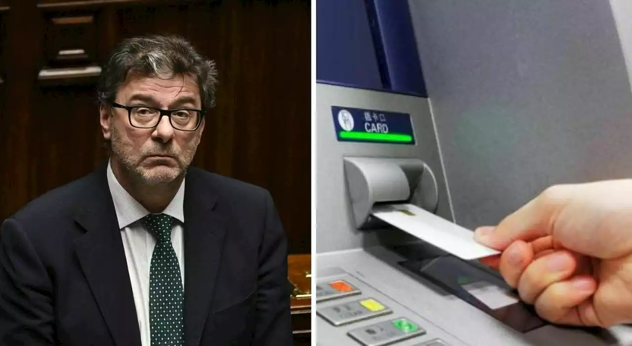 Prelievo contanti nei negozi, la proposta di Giorgetti: «Misura per aiutare i clienti più vulnerabili»