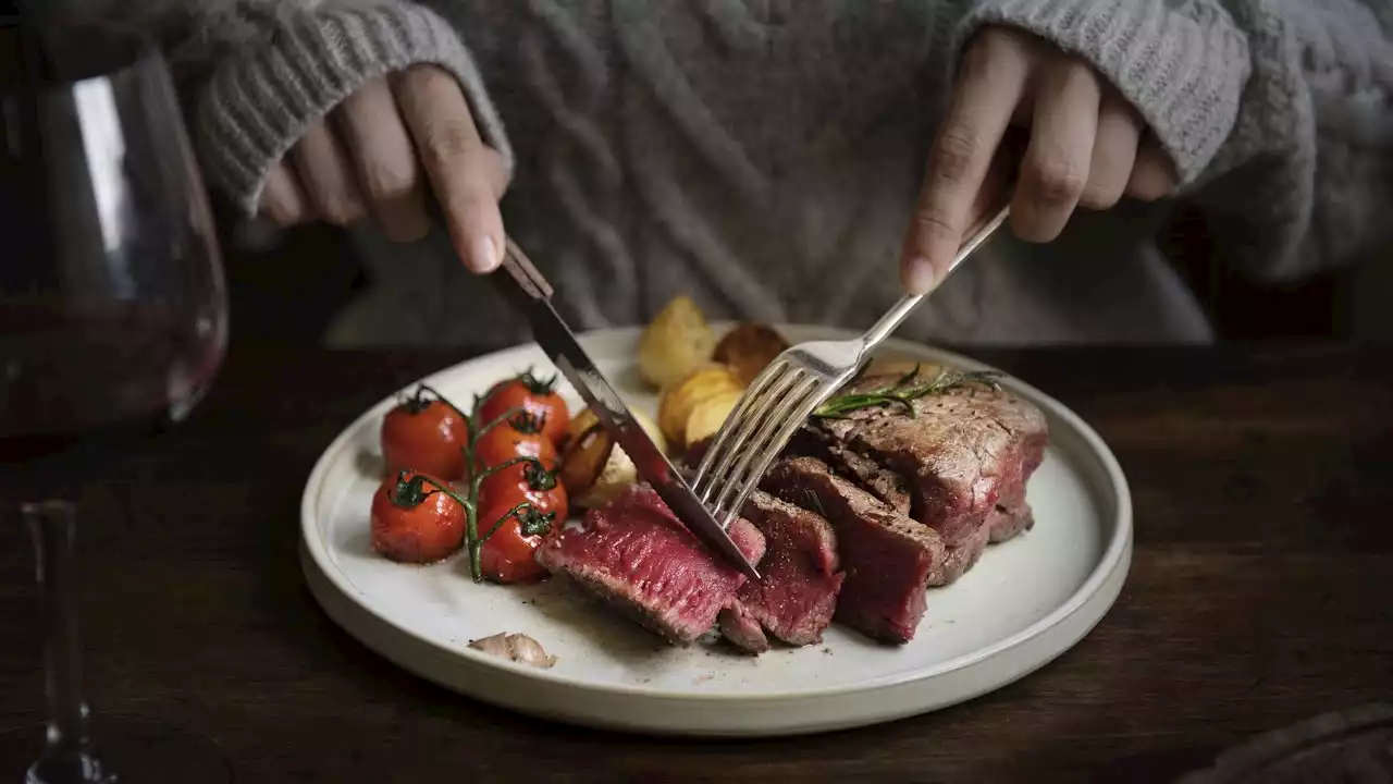 How to cook the perfect steak at home | IMAGE.ie