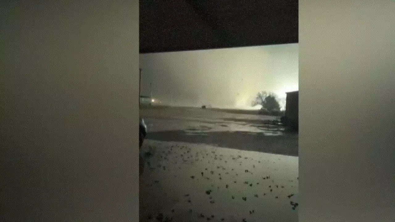 Al menos tres muertos, entre ellos un menor de edad, por tornados en EEUU: solo en Texas hubo cinco