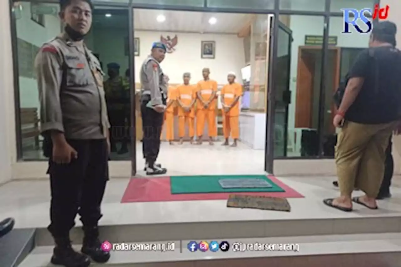 Tujuh Tersangka Teroris Dipindah ke Polda Jateng