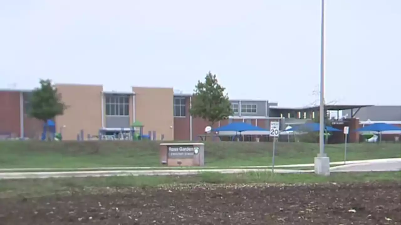 8-year-old brings loaded handgun, knives to SCUCISD elementary school; Schertz PD investigates