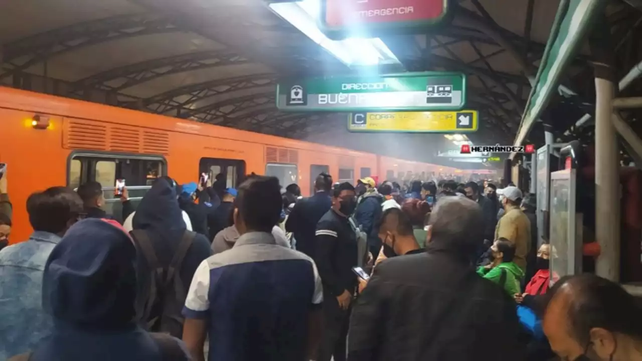 'La Línea Azul es un chiste, llevamos mucho tiempo parados': así va el Metro este miércoles