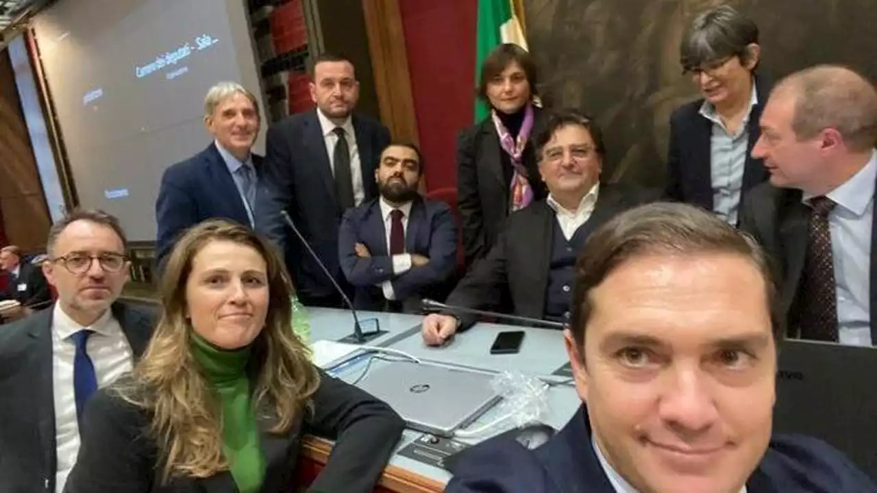 Manovra, la maggioranza è assente: Pd, rossoverdi e M5s occupano la Commissione Bilancio