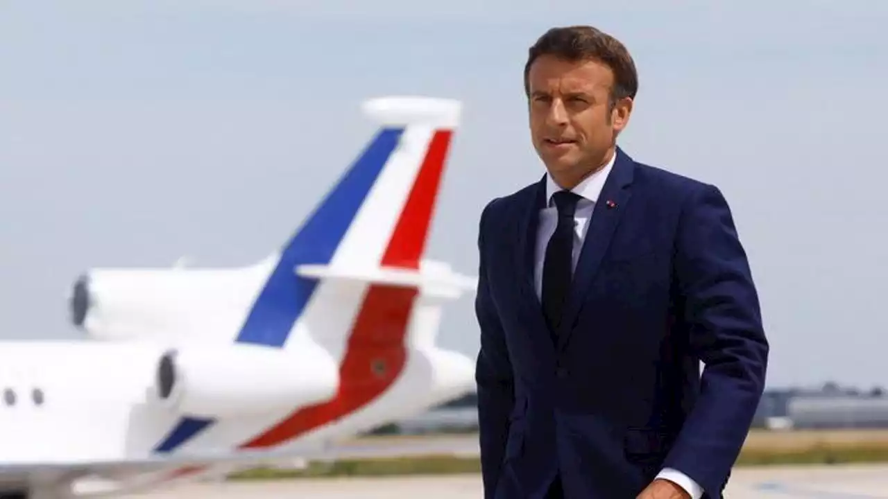 Qatar 2022: Macron vola a Doha per la semifinale Francia -Marocco e scoppia la bufera