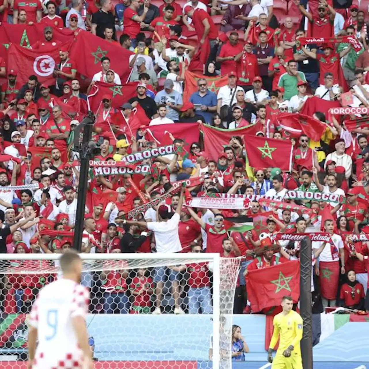 Ambiance 100% Maroc au stade pour les Bleus