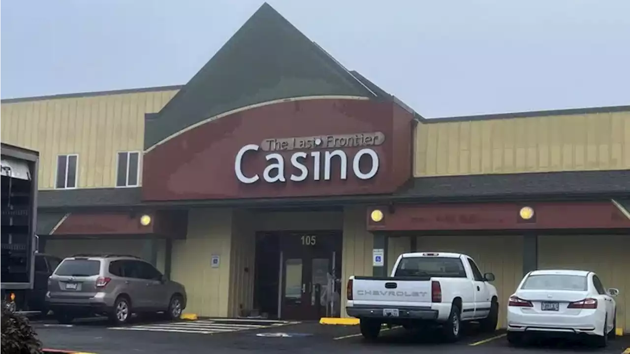 4 people stabbed at Washington state casino, man arrested