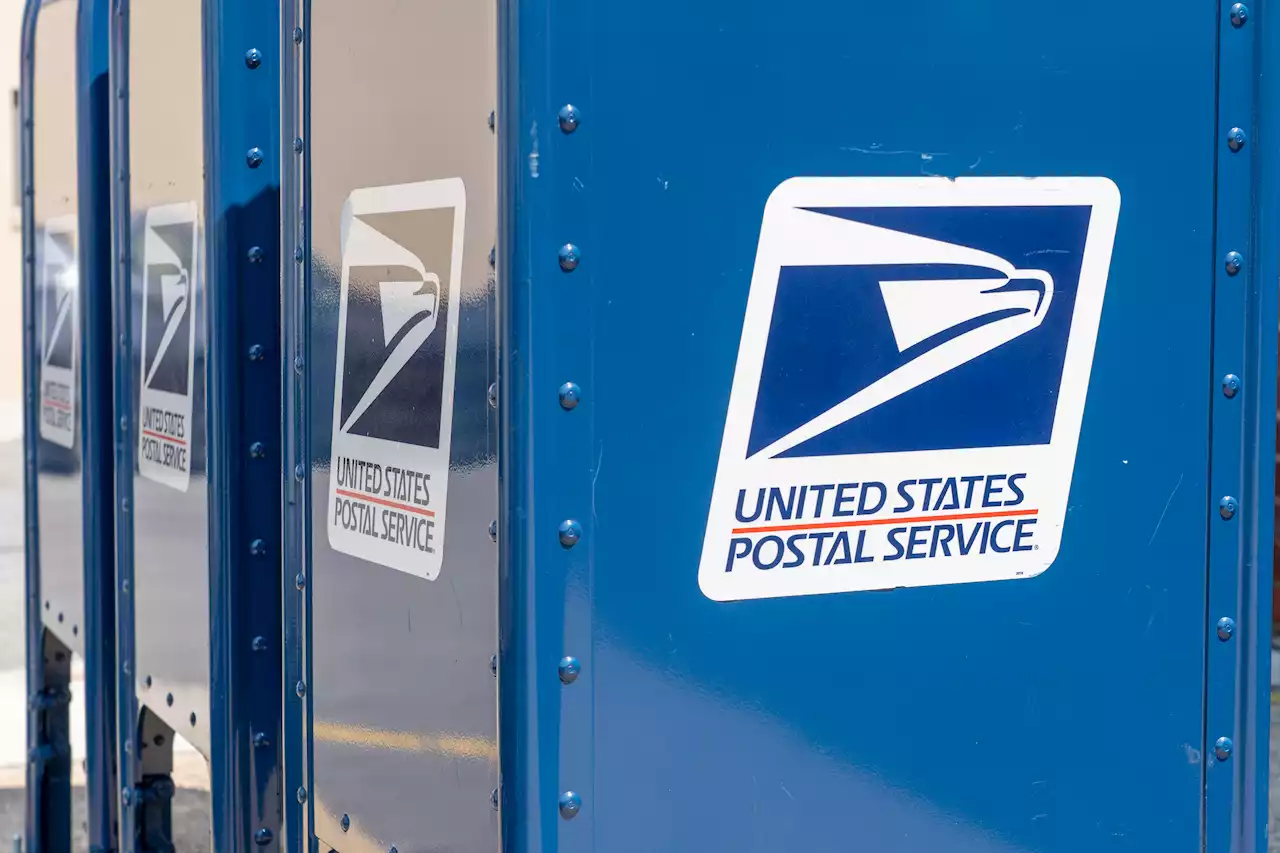 Naperville Police Issue Alert About Mail Thefts From Blue USPS Collection Boxes