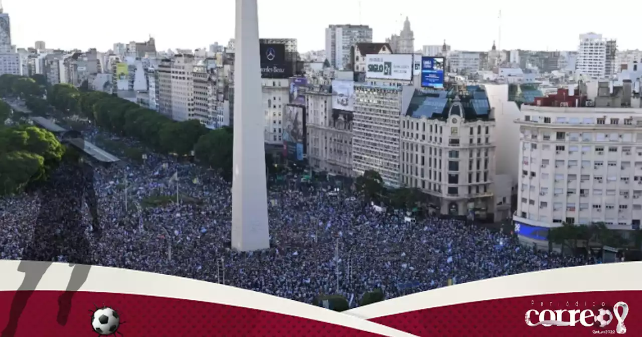 Miles de argentinos festejan en un Obelisco 'blindado'