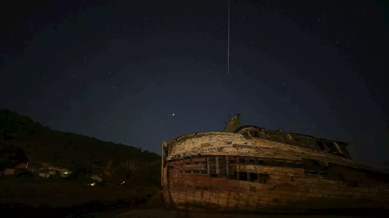 The Geminid meteor shower of 2022 wowed skywatchers with bright fireballs (photos)