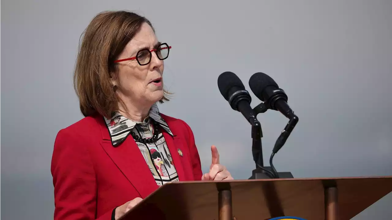 Oregon Gov. Kate Brown Commutes Sentences of All 17 Death Row Inmates