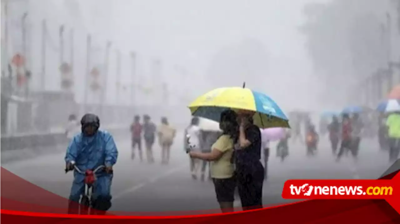 Prakiraan Cuaca Hari Ini: Hujan Petir di Jaksel, Jaktim dan Jakbar