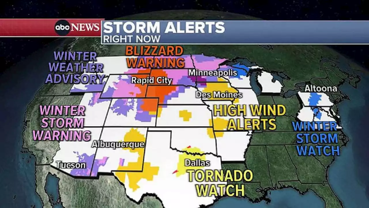 Winter storm latest: Blizzard warning in the north, tornado threat in the south