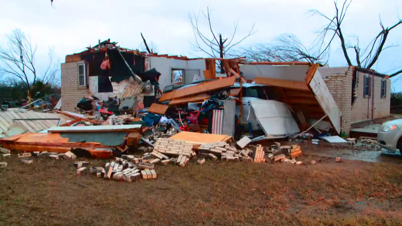 Tornadoes tear through swaths of north Texas and southern Oklahoma