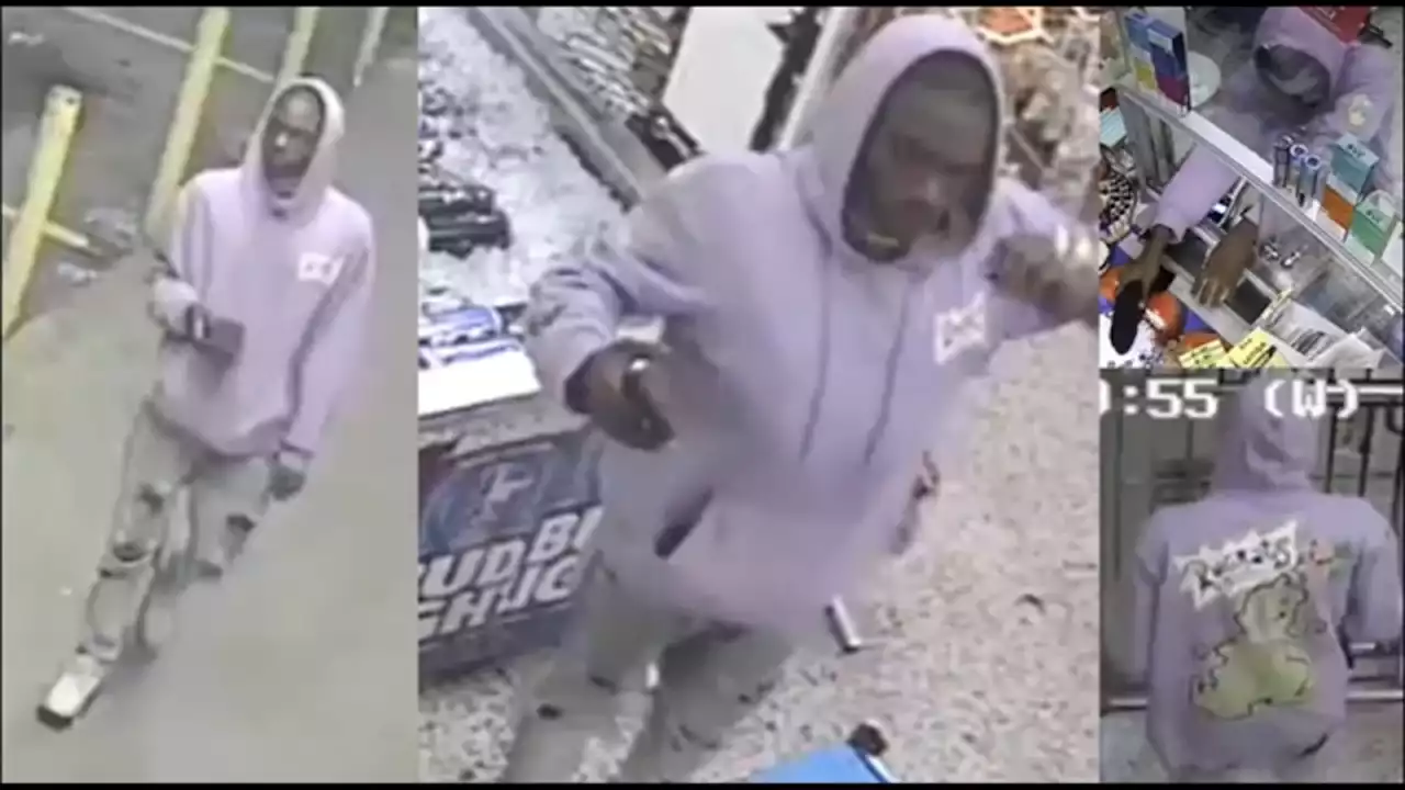 Man makes small purchase before robbing Third Ward convenience store at gunpoint, HPD says