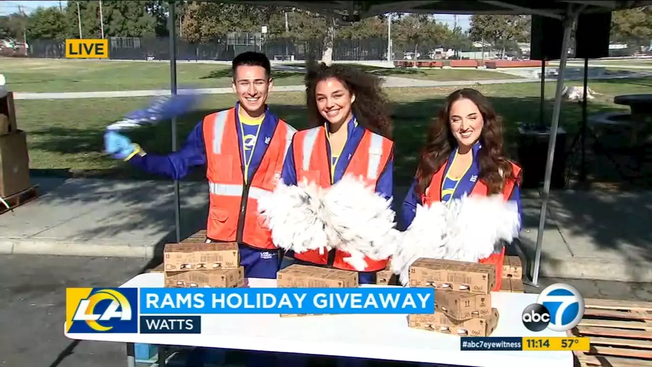 Rams team up with LA Regional Food Bank to give holiday meals to families in need