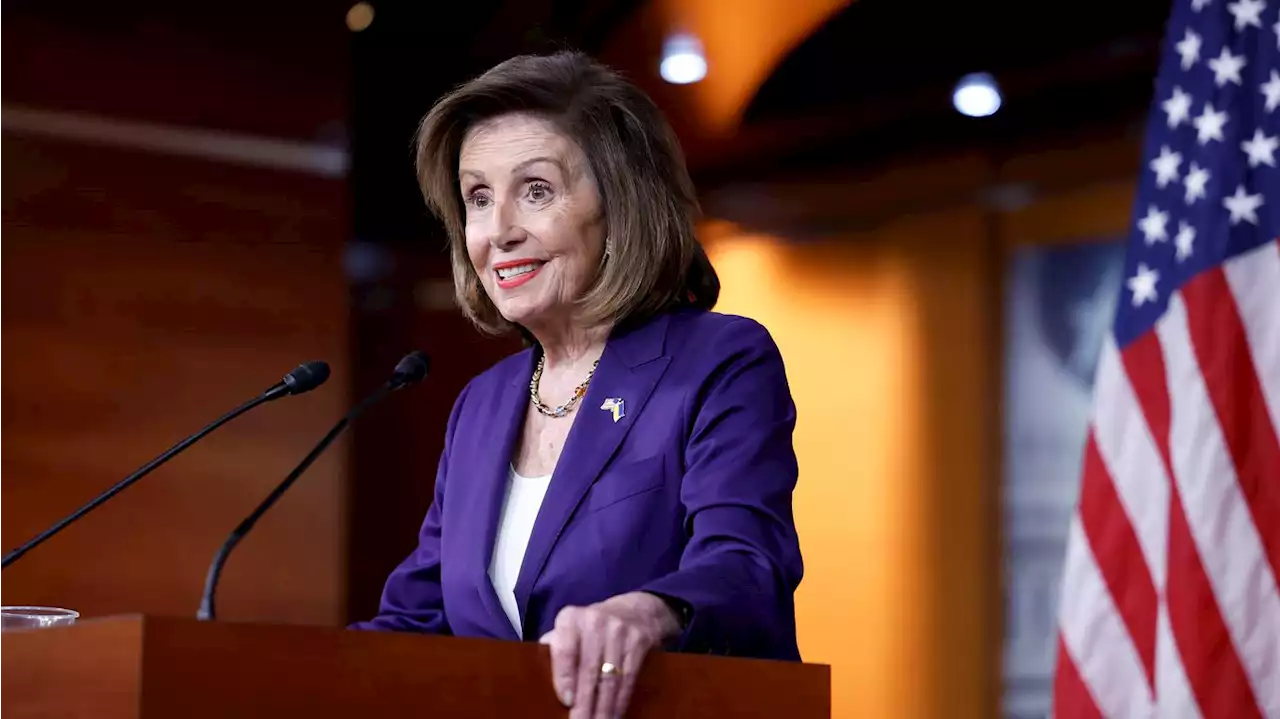 Pelosi's portrait unveiled at Capitol