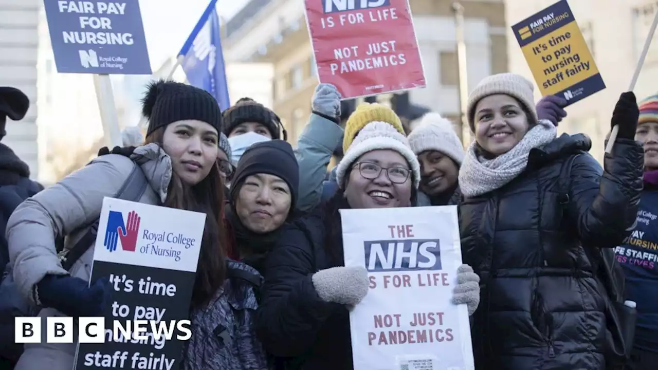 Would it cost the government £700m to raise nurses' pay?