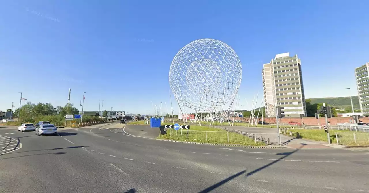 PSNI appeal for cyclist to come forward after being 'hit by car' at roundabout