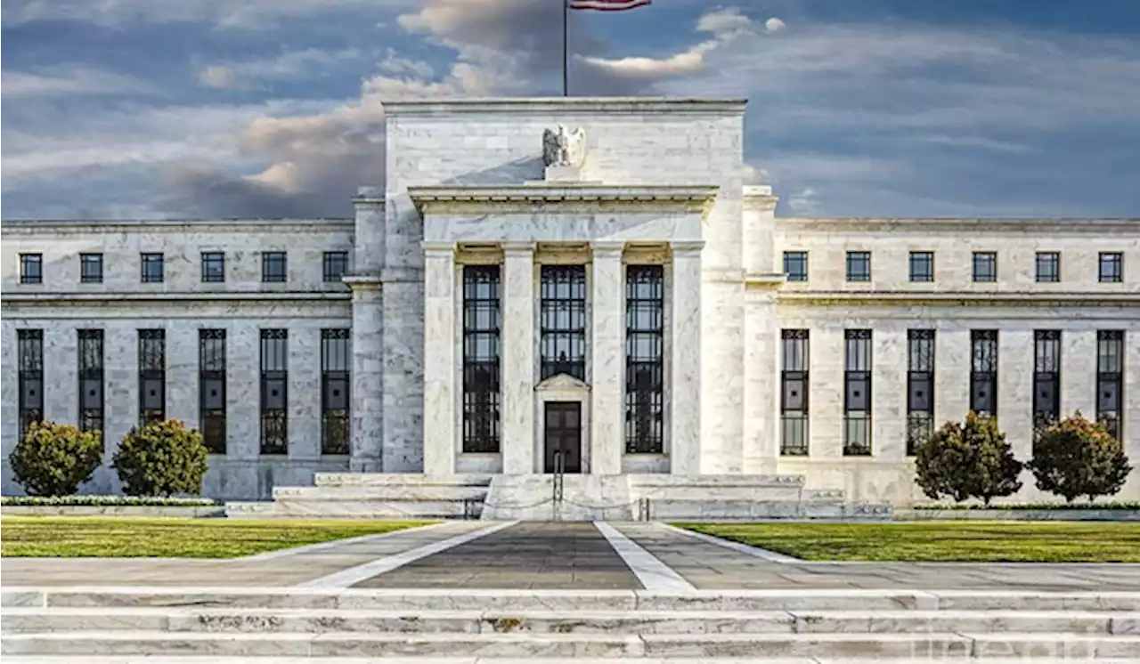 Sesuai Prediksi, the Federal Reserve Naikkan FFR 50 Bps