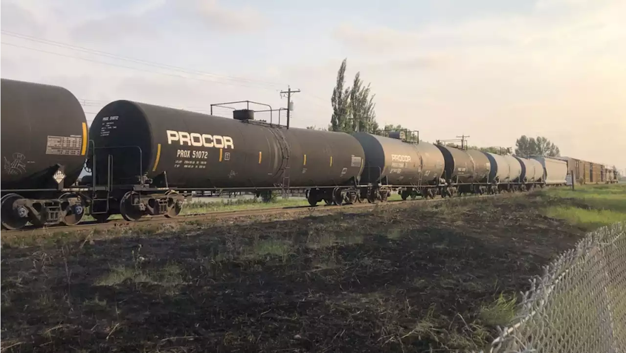 Transportation Safety Board determines cause of fire near train in southeast Calgary