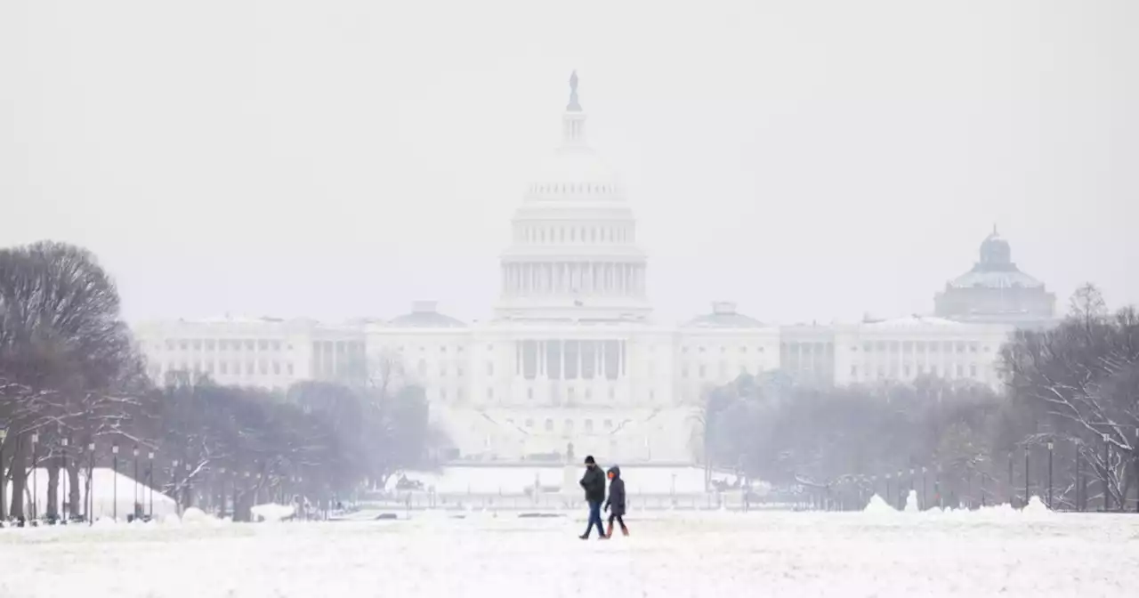 Inclement weather causes two-hour delays for federal agencies in DC area