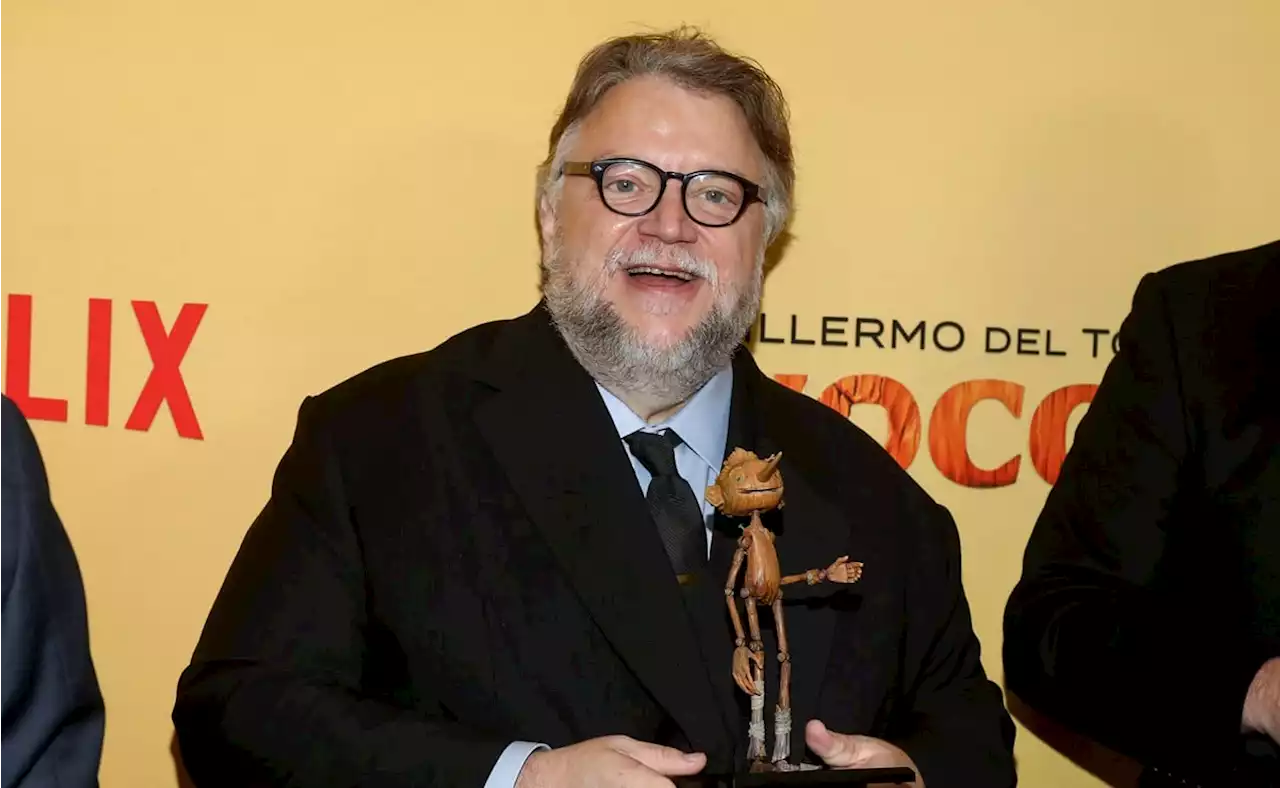 Así presumió Guillermo del Toro a la UNAM en entrevista con Jimmy Fallon