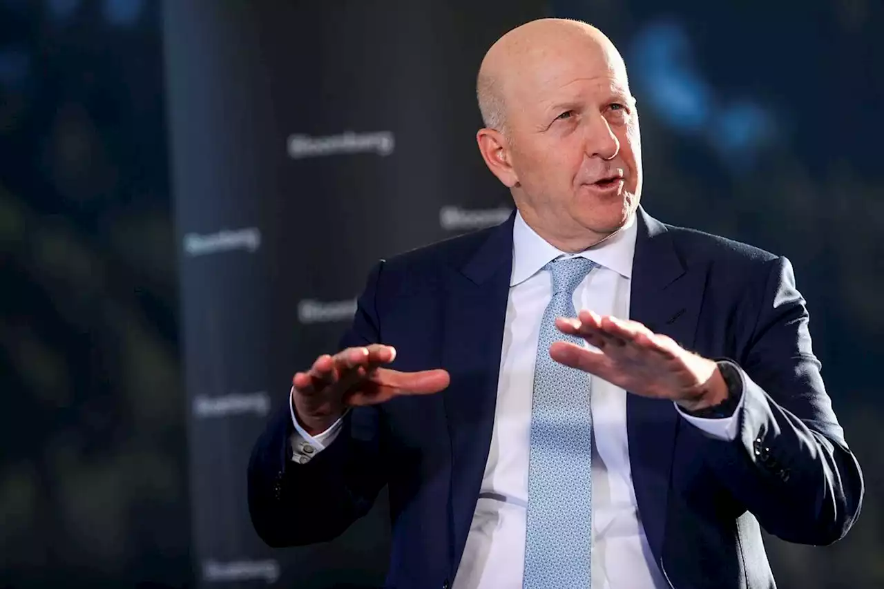 Goldman Sachs estudia recortar un 40% los bonus del banco de inversión