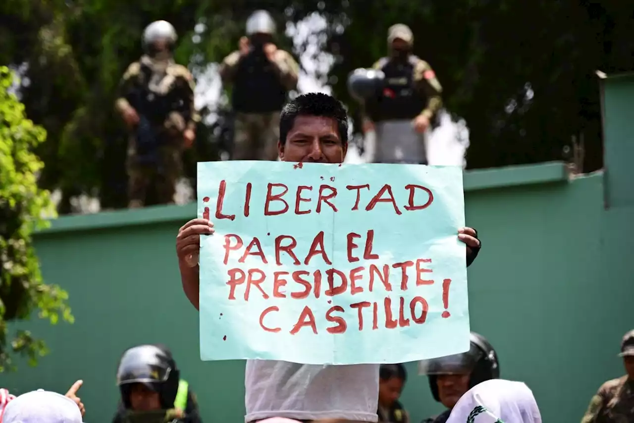 Em meio a protestos, Peru declara estado de emergência por 30 dias