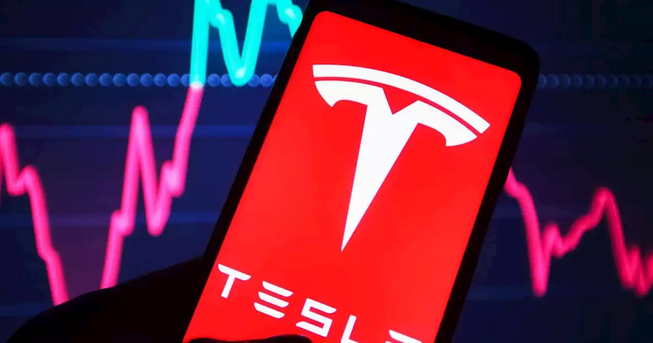 Tesla : depuis le rachat de Twitter, l'inquiétude grandit chez les investisseurs