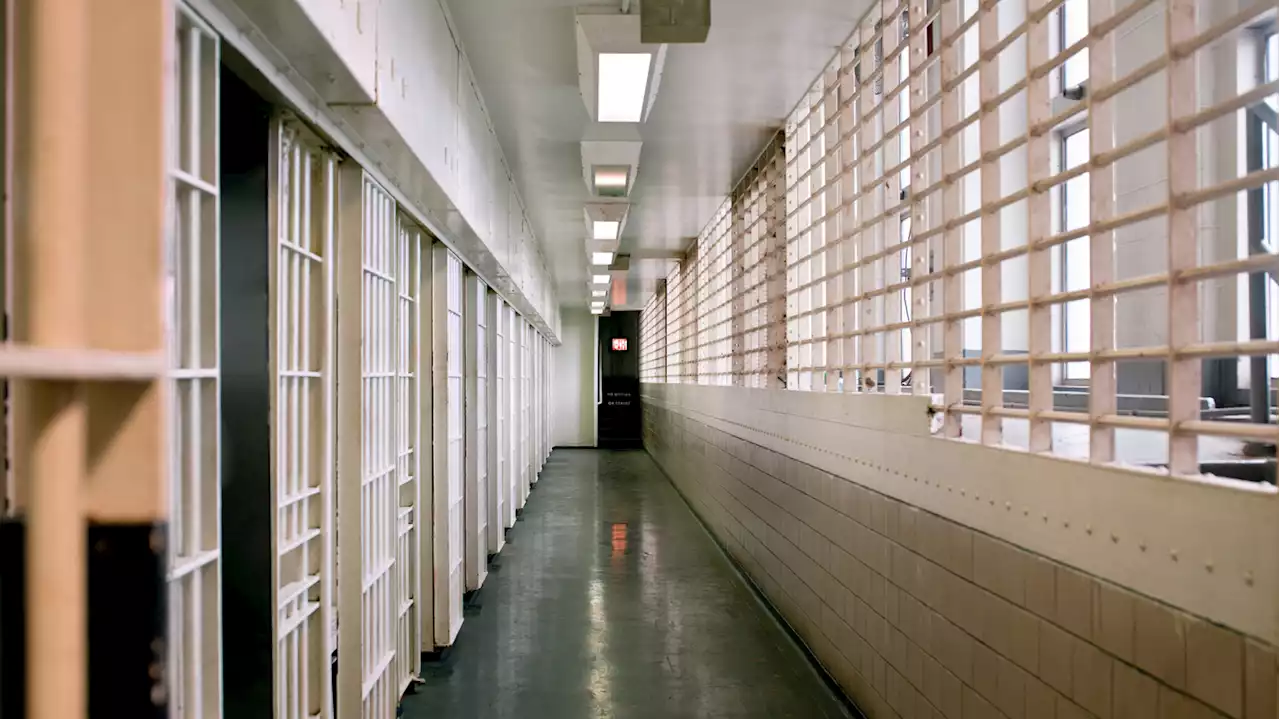 Senate probe found some federal prison staff abused female inmates without discipline