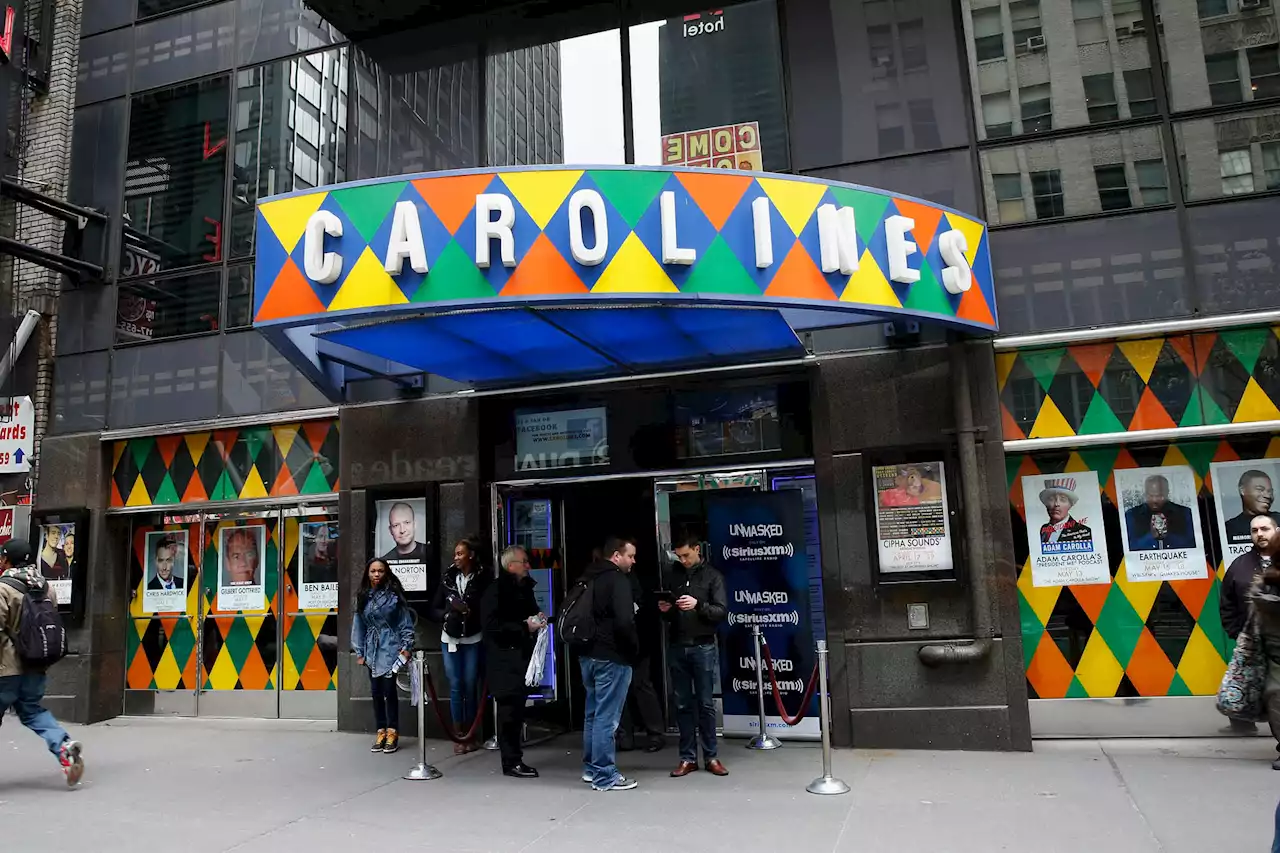 Carolines on Broadway laughs through the tears with its final holiday card