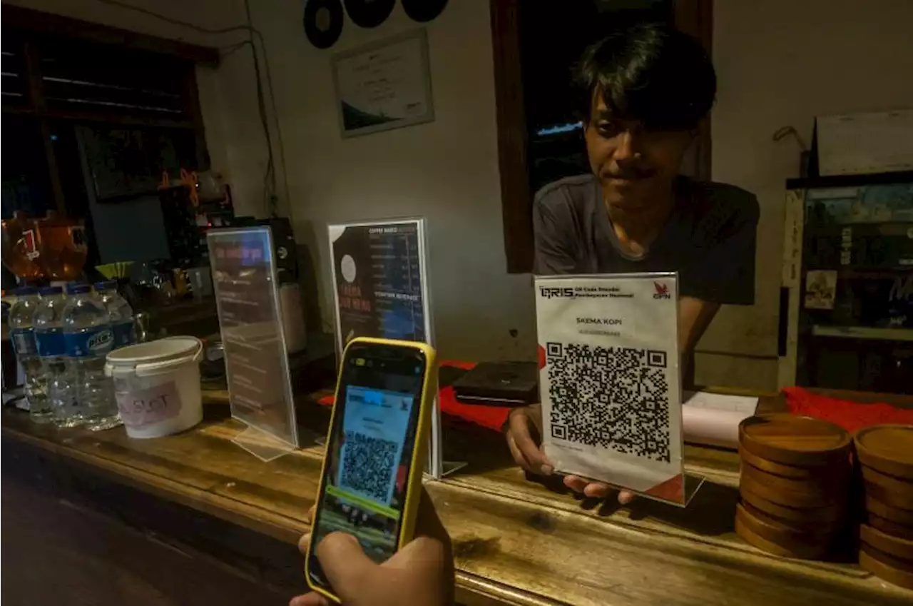 UNS Fintech Center Bahas Outlook Inovasi Keuangan Digital 2023 |Republika Online