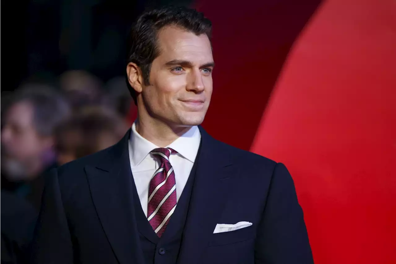 Henry Cavill Confirms Superman Reign is Over, James Gunn Writing New Film