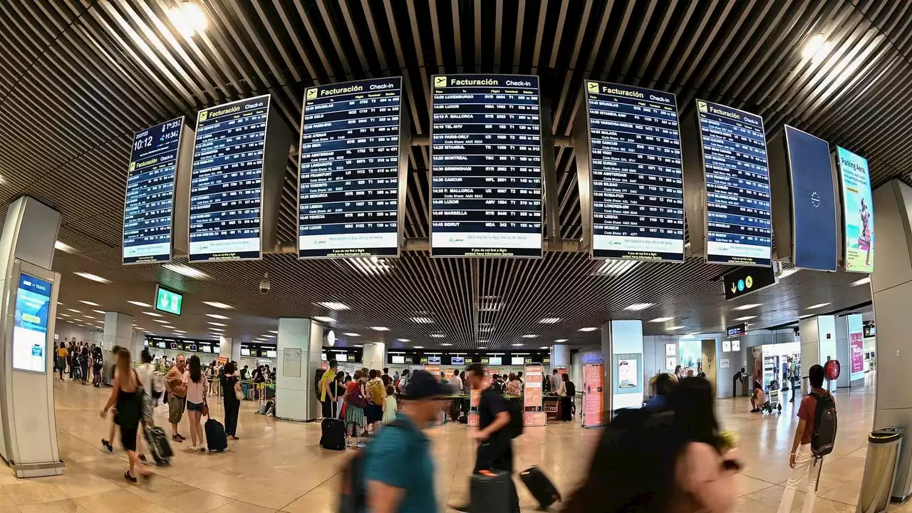 Desconvocan la huelga en los aeropuertos españoles prevista para Navidad tras llegar a un acuerdo