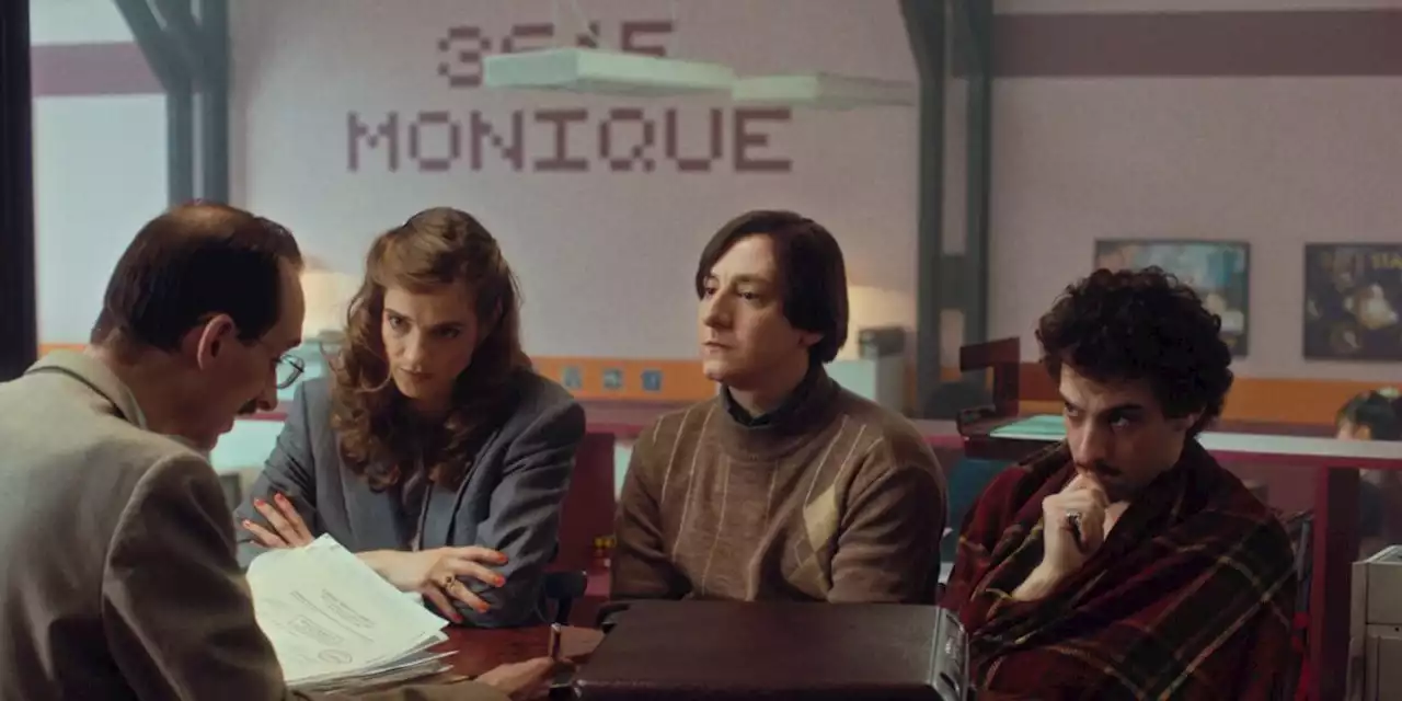 3615 Monique (OCS) : nostalgiques des années 80, foncez regarder la saison 2 de cette série décalée !