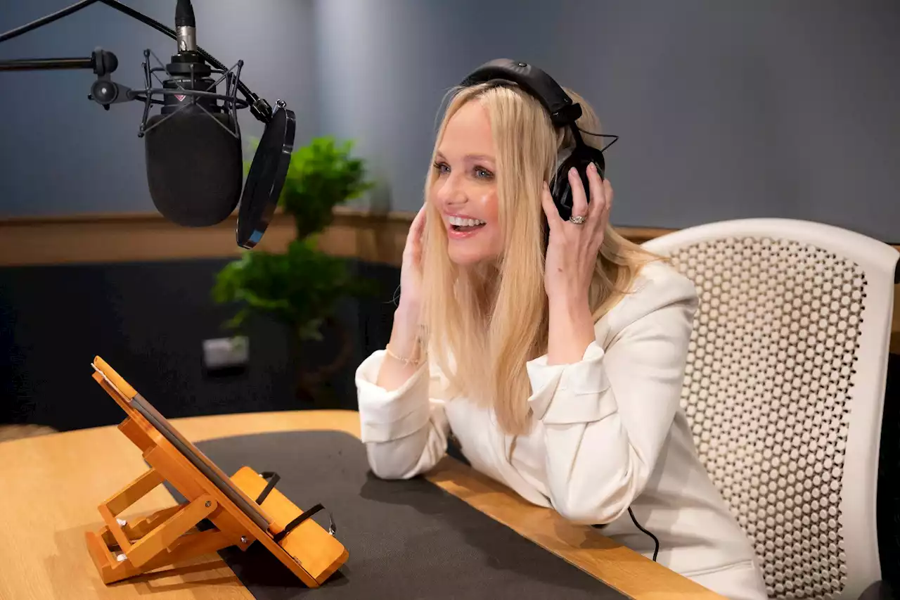 Emma Bunton shocks Amazon employees with surprise visit for Christmas