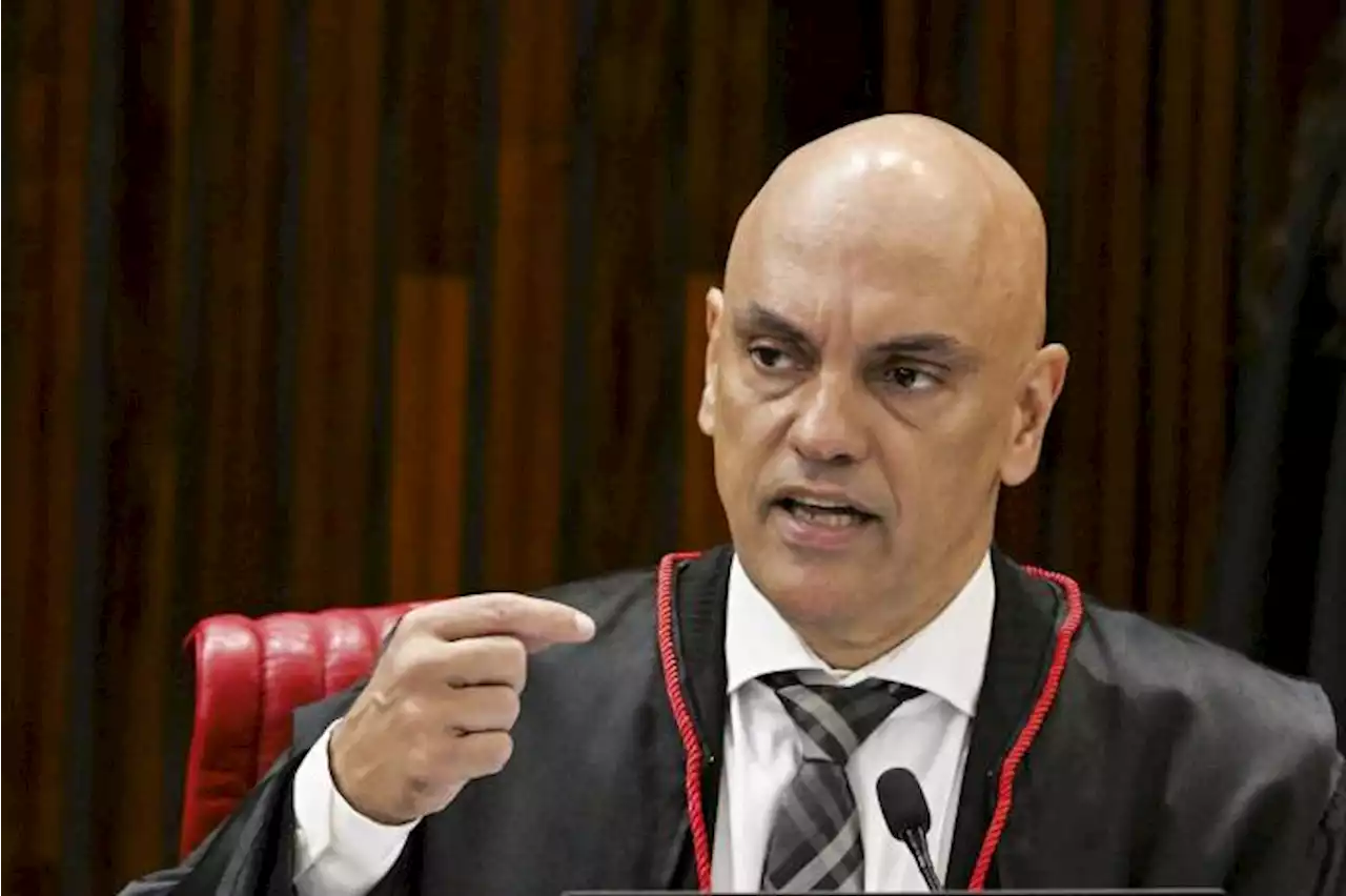 Alexandre de Moraes arquiva representação contra Michelle Bolsonaro