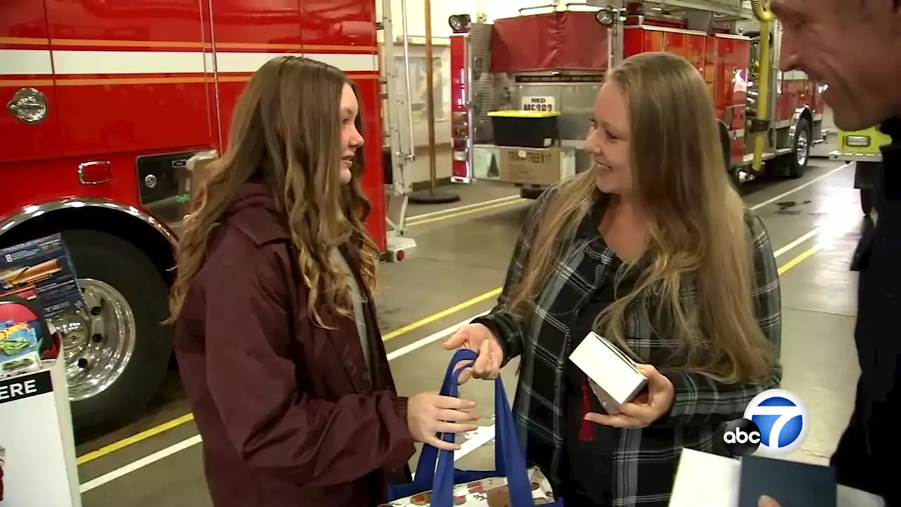 Redlands Fire Department surprises family in need for holidays after father passes away from cancer