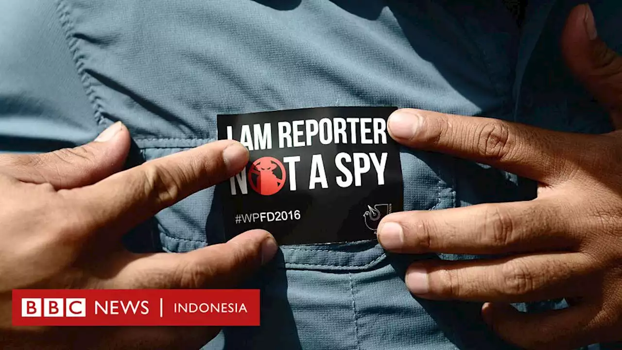 Belasan tahun jadi kontributor TVRI Jawa Tengah, mantan wartawan jabat Kapolsek, AJI: 'Praktik kotor’ yang merusak kepercayaan publik dan melanggar UU Pers - BBC News Indonesia