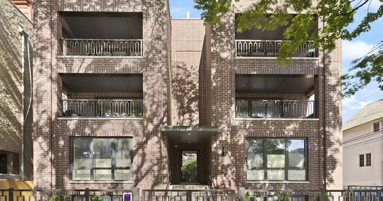 Chicago Bears quarterback Trevor Siemian sells Lincoln Park condo for $680,000