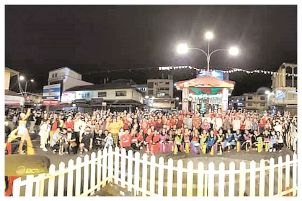 Tawau lights up for Christmas