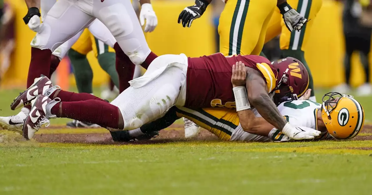 NFL considering ejecting players for roughing the passer: Report