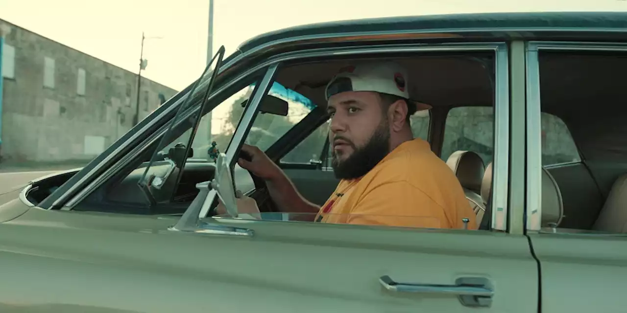 It Starts On The Page: Read Mo Amer And Ramy Youssef’s Series-Premiere Script For Netflix’s ‘Mo’