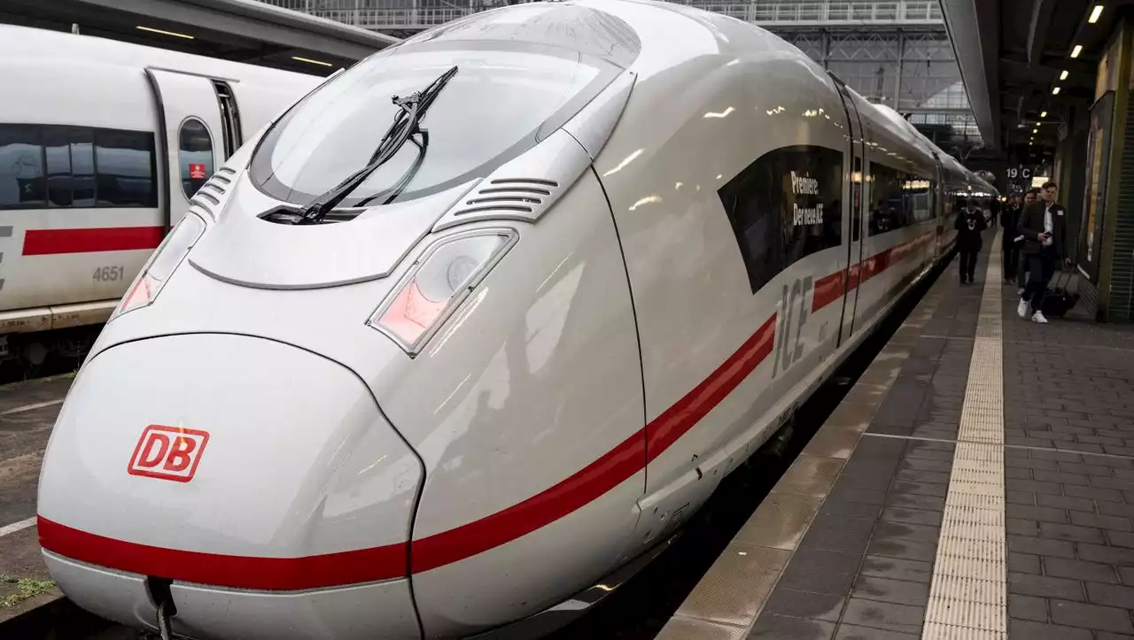 (S+) Deutsche Bahn will neue ICE-Generation entwickeln - 300 Kilometer pro Stunde, über 400 Meter lang