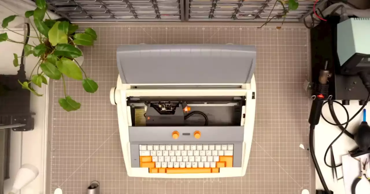 This creepy typewriter can talk to you, powered by ChatGPT | Digital Trends