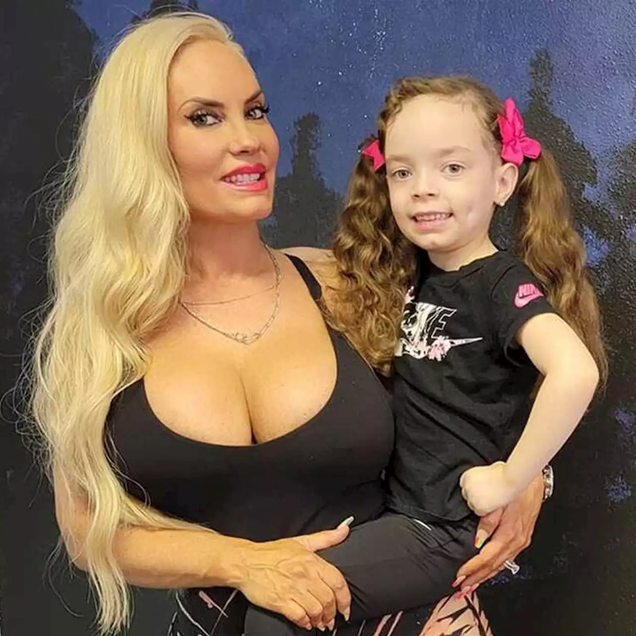 Coco Austin Unveils Chanel’s New 'Bathtime' Photo After Kitchen Sink Controversy - E! Online