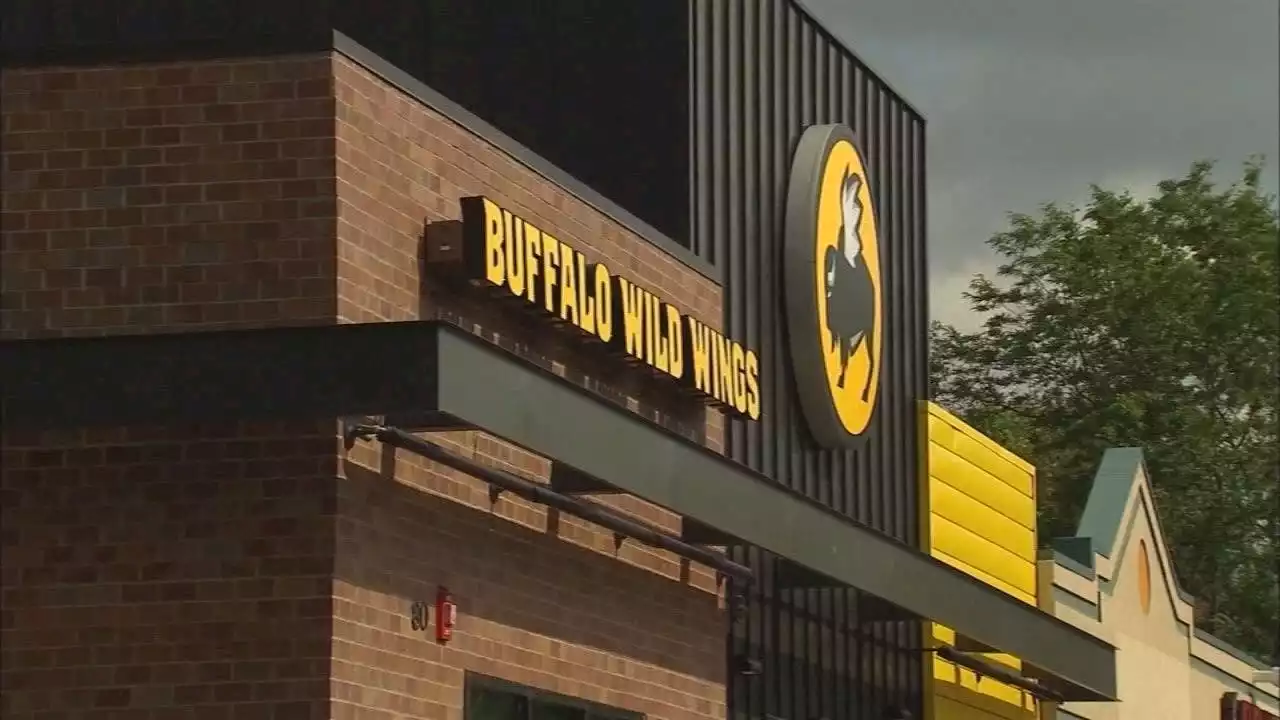 Shots fired outside Buffalo Wild Wings in suburban Chicago