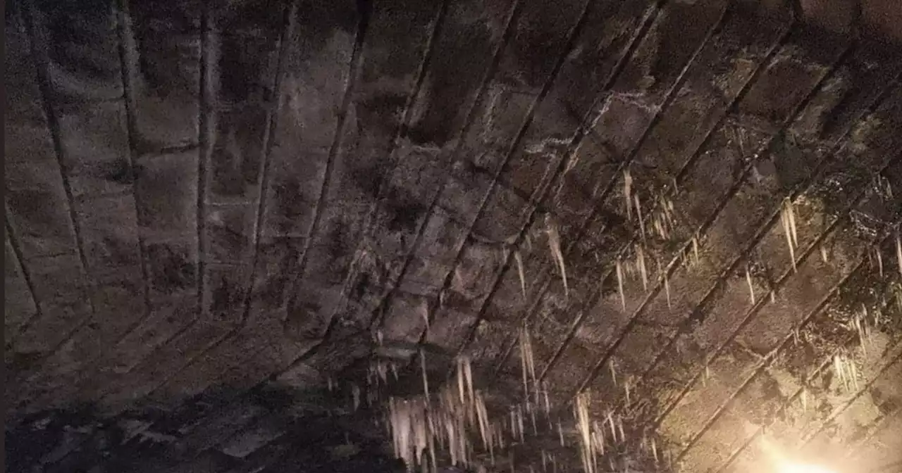 Large icicles cover roof of Glasgow bridge as residents warn of danger