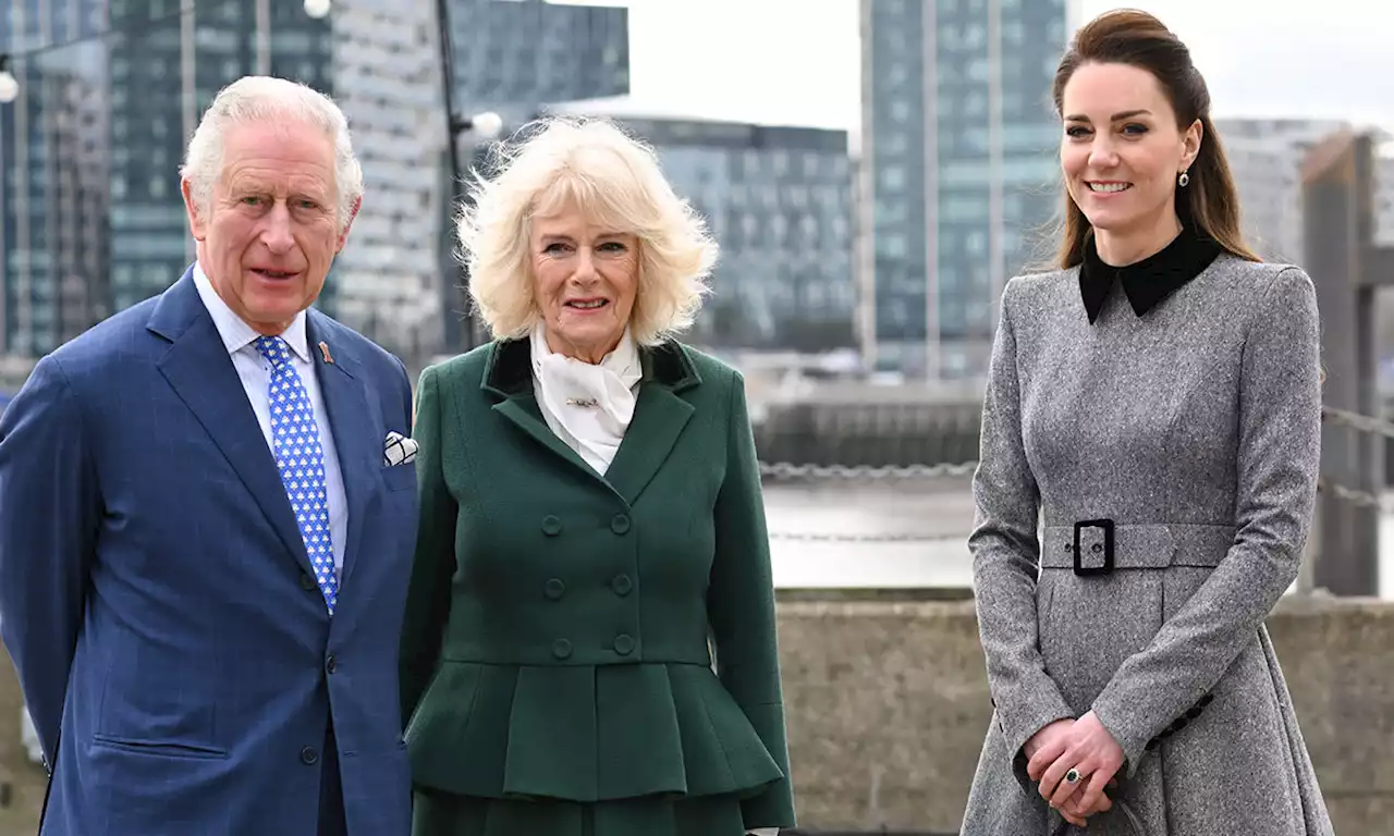 Watch Princess Kate's first public curtsy to King Charles and Queen Consort Camilla