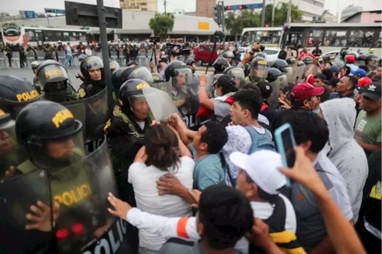 Ousted Peru leader ordered detained for 18 months amid protests